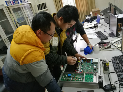 重慶空管分局技術攻堅，故障PAE電臺成功修復保通信